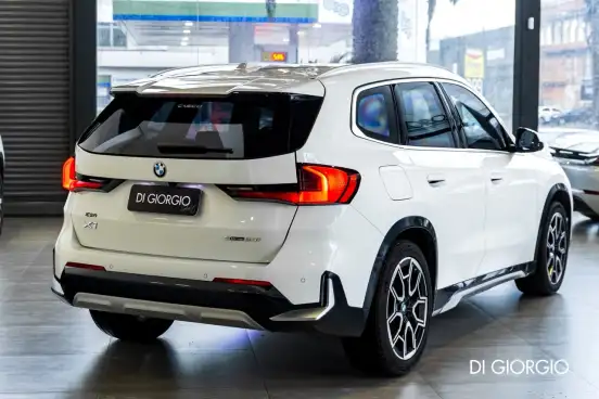 BMW-X1-2023