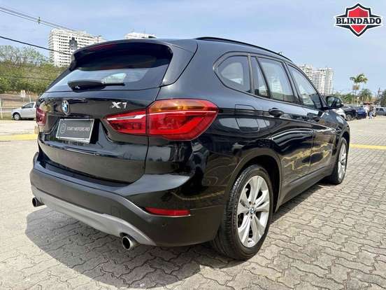 BMW-X1-2016