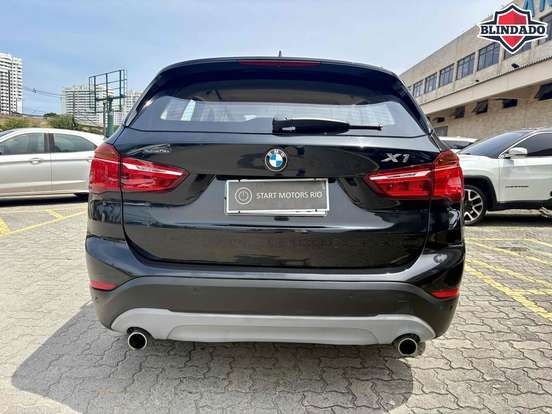BMW-X1-2016