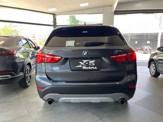 BMW-X1-2.0 16V TURBO ACTIVEFLEX SDRIVE20I 4P AUTOMÁTICO BMW-X1-2017