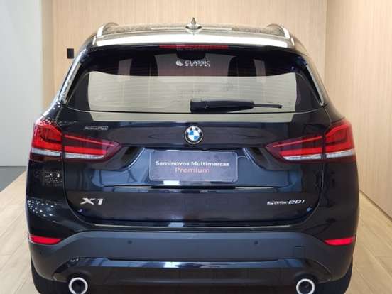 BMW-X1-2.0 16V TURBO ACTIVEFLEX SDRIVE20I 4P AUTOMÁTICO BMW-X1-2019