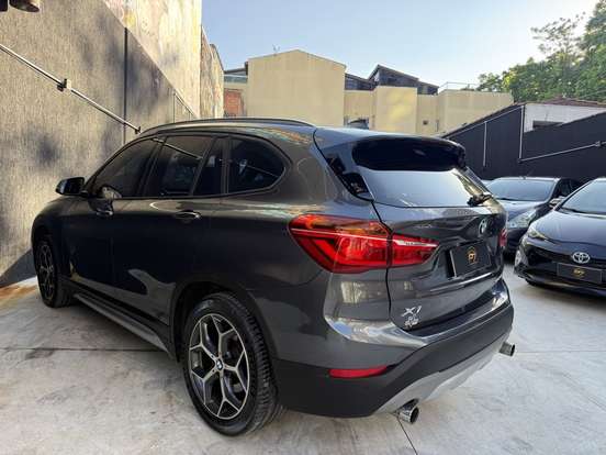 BMW-X1-2.0 16V TURBO ACTIVEFLEX SDRIVE20I GP 4P AUTOMÁTICO BMW-X1-2019