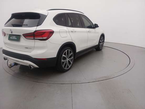 BMW-X1-2.0 16V TURBO ACTIVEFLEX SDRIVE20I GP PLUS 4P AUTOMÁTICO BMW-X1-2022