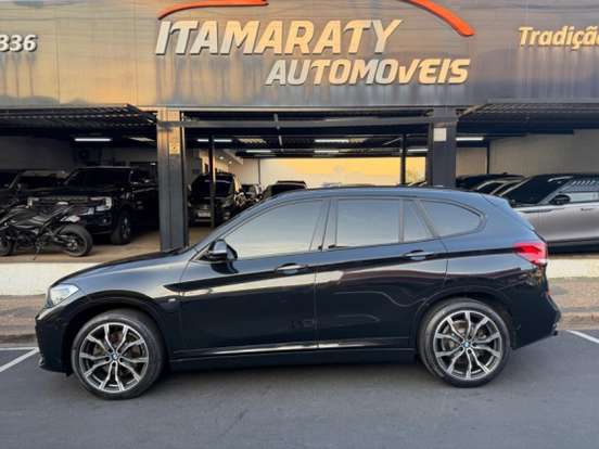 BMW-X1-2.0 16V TURBO ACTIVEFLEX SDRIVE20I M SPORT 4P AUTOMÁTICO BMW-X1-2022