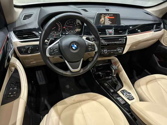 BMW-X1-2.0 16V TURBO ACTIVEFLEX SDRIVE20I X-LINE 4P AUTOMÁTICO BMW-X1-2016