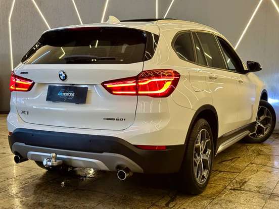 BMW-X1-2.0 16V TURBO ACTIVEFLEX SDRIVE20I X-LINE 4P AUTOMÁTICO BMW-X1-2018