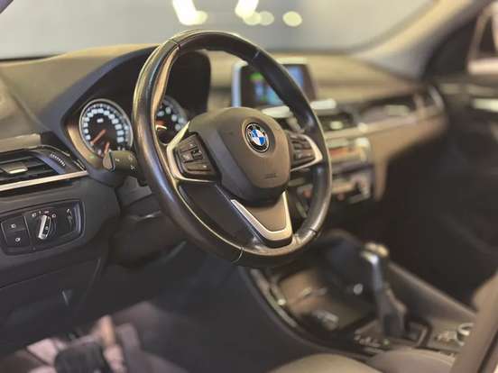 BMW-X1-2.0 16V TURBO ACTIVEFLEX SDRIVE20I X-LINE 4P AUTOMÁTICO BMW-X1-2018