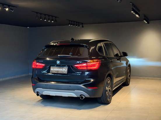 BMW-X1-2018