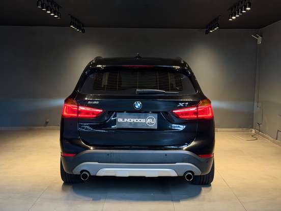 BMW-X1-2018