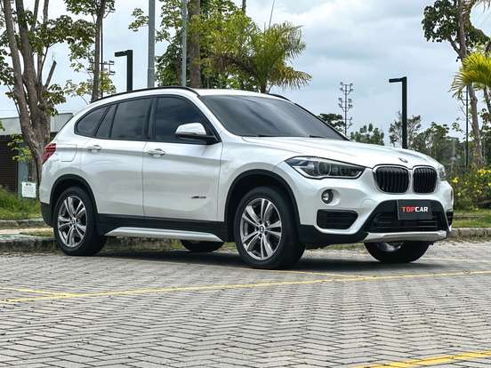 BMW-X1-2015