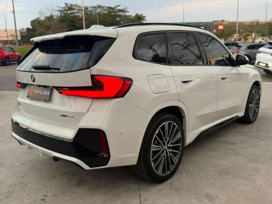 BMW-X1-2025