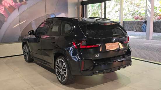 BMW-X1-2023