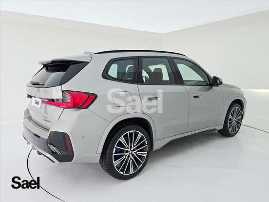 BMW-X1-2023