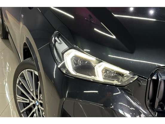 BMW-X1-2023