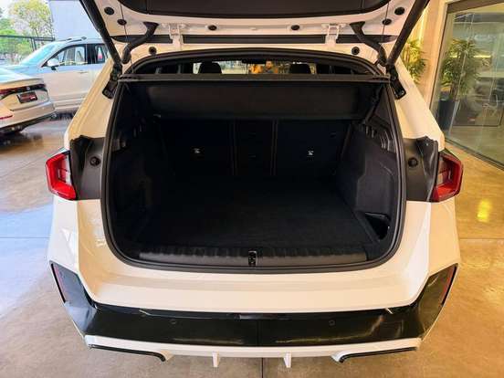 BMW-X1-2024