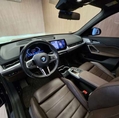 BMW-X1-2023