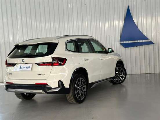 BMW-X1-2023