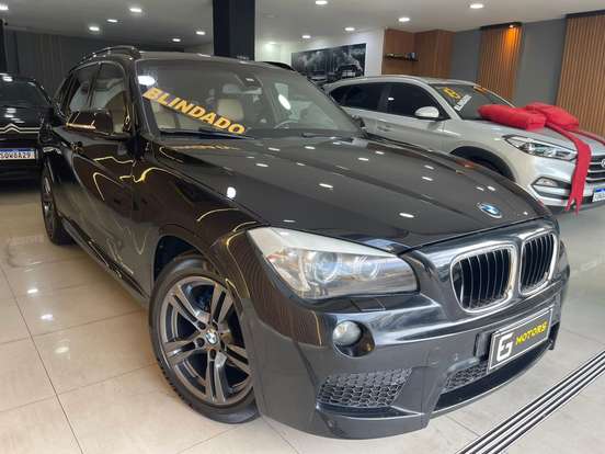 BMW-X1-2012