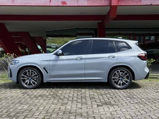 BMW-X3-2023