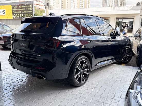 BMW-X3-2021