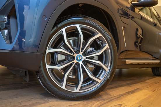 BMW-X3-2024