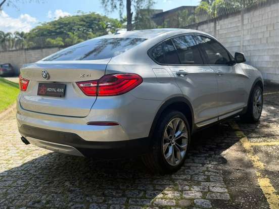 BMW-X4-2015