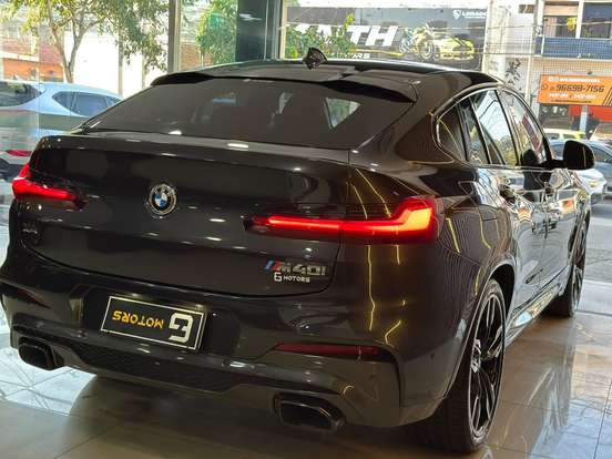 BMW-X4-2019