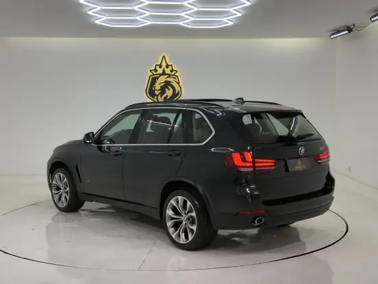 BMW-X5-3.0 4X4 30D I6 TURBO DIESEL 4P AUTOMÁTICO BMW-X5-2016