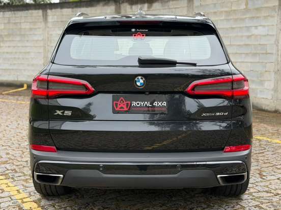 BMW-X5-3.0 4X4 30D I6 TURBO DIESEL 4P AUTOMÁTICO BMW-X5-2019