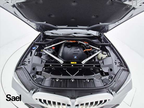 BMW-X5-2025
