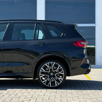 BMW-X5-2021