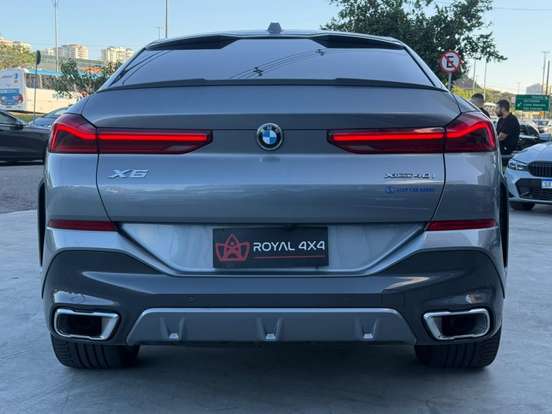BMW-X6-2024