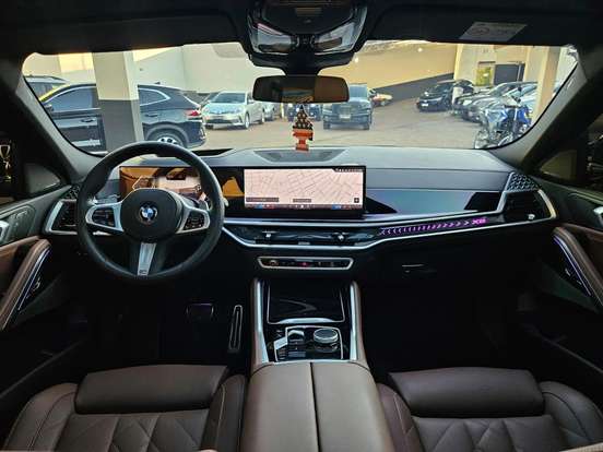 BMW-X6-2025