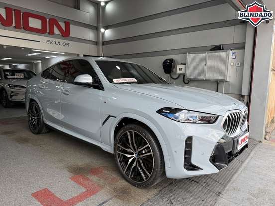 BMW-X6-2025