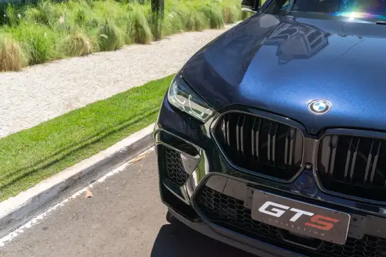 BMW-X6-2021