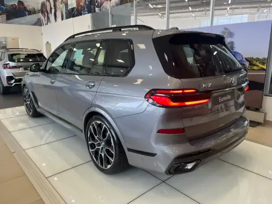 BMW-X7-3.0 TWINPOWER GASOLINA XDRIVE40I M SPORT STEPTRONIC BMW-X7-2025