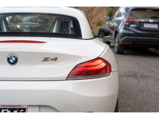 BMW-Z4-2.5 ROADSTER 20I I6 24V GASOLINA 2P AUTOMÁTICO BMW-Z4-2012