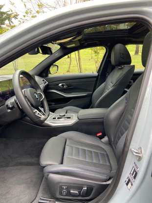 BMW-320i-2026