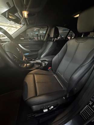 BMW-320i-2016