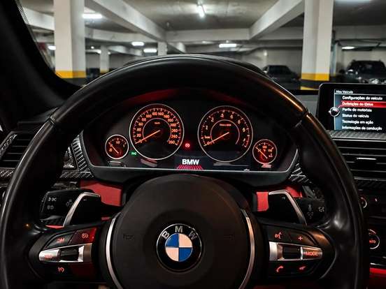 BMW-328i-2.0 M SPORT 16V ACTIVEFLEX 4P AUTOMÁTICO BMW-328i-2016