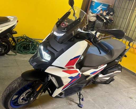 BMW-C 400 X-2023