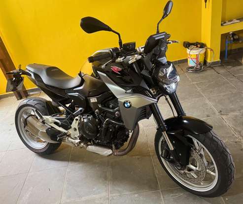 BMW-F 900 R SPORT-2022