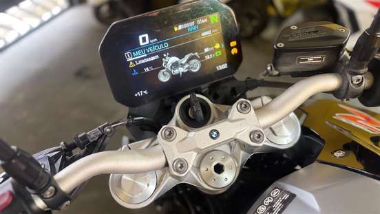 BMW-F 900 R SPORT-2022