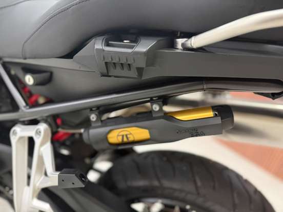 BMW-F 850 GS ADVENTURE PREMIUM-2023