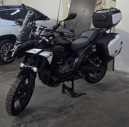 BMW-R 1300 GS TRIPLE BLACK BMW-R 1300 GS TRIPLE BLACK-2024