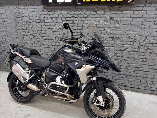 BMW-R 1250 GS PREMIUM TRIPLE BLACK BMW-R 1250 GS PREMIUM TRIPLE BLACK-2021