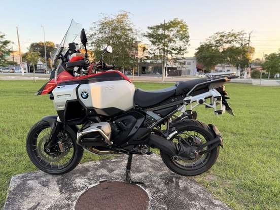 BMW-R 1300 GS ADVENTURE BMW-R 1300 GS ADVENTURE-2025