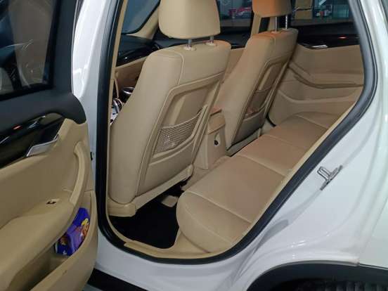 BMW-X1-2.0 16V TURBO GASOLINA SDRIVE20I 4P AUTOMÁTICO BMW-X1-2013