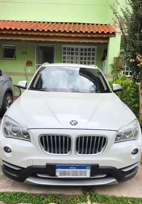 BMW-X1-2013