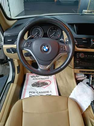 BMW-X1-2013